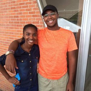 Meet your Posher, Cameron